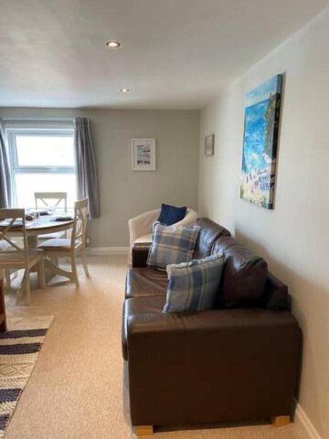 St Margarets Penthouse Apartment رايد المظهر الخارجي الصورة